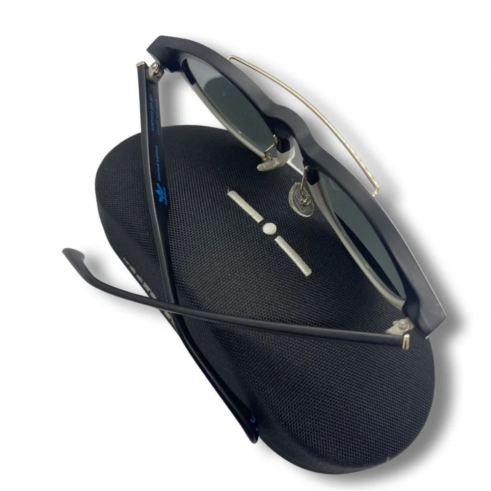 ADIDAS 😎 - Picture 7 of 13